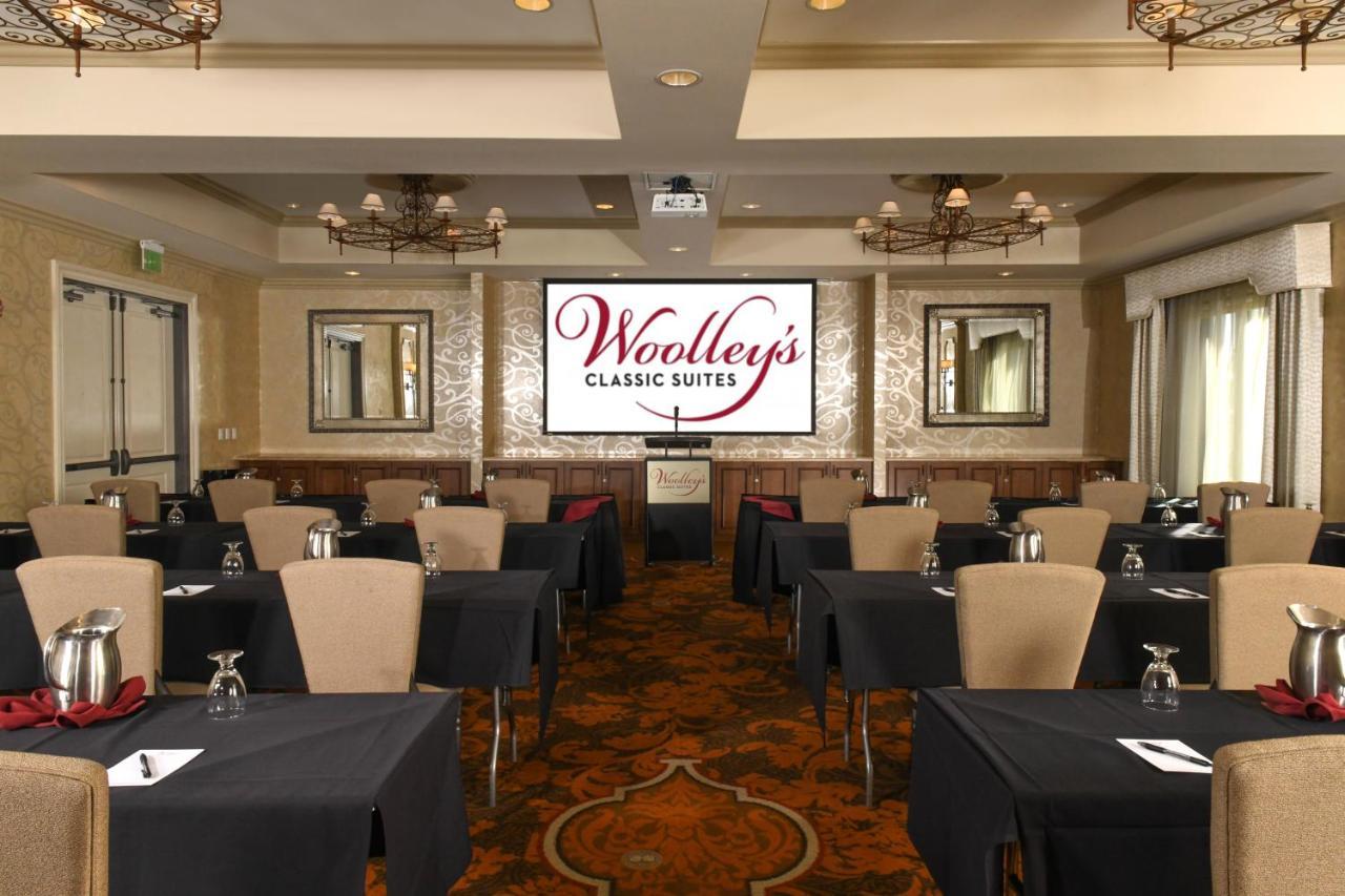 Woolley's Classic Denver Airport Hotel Aurora