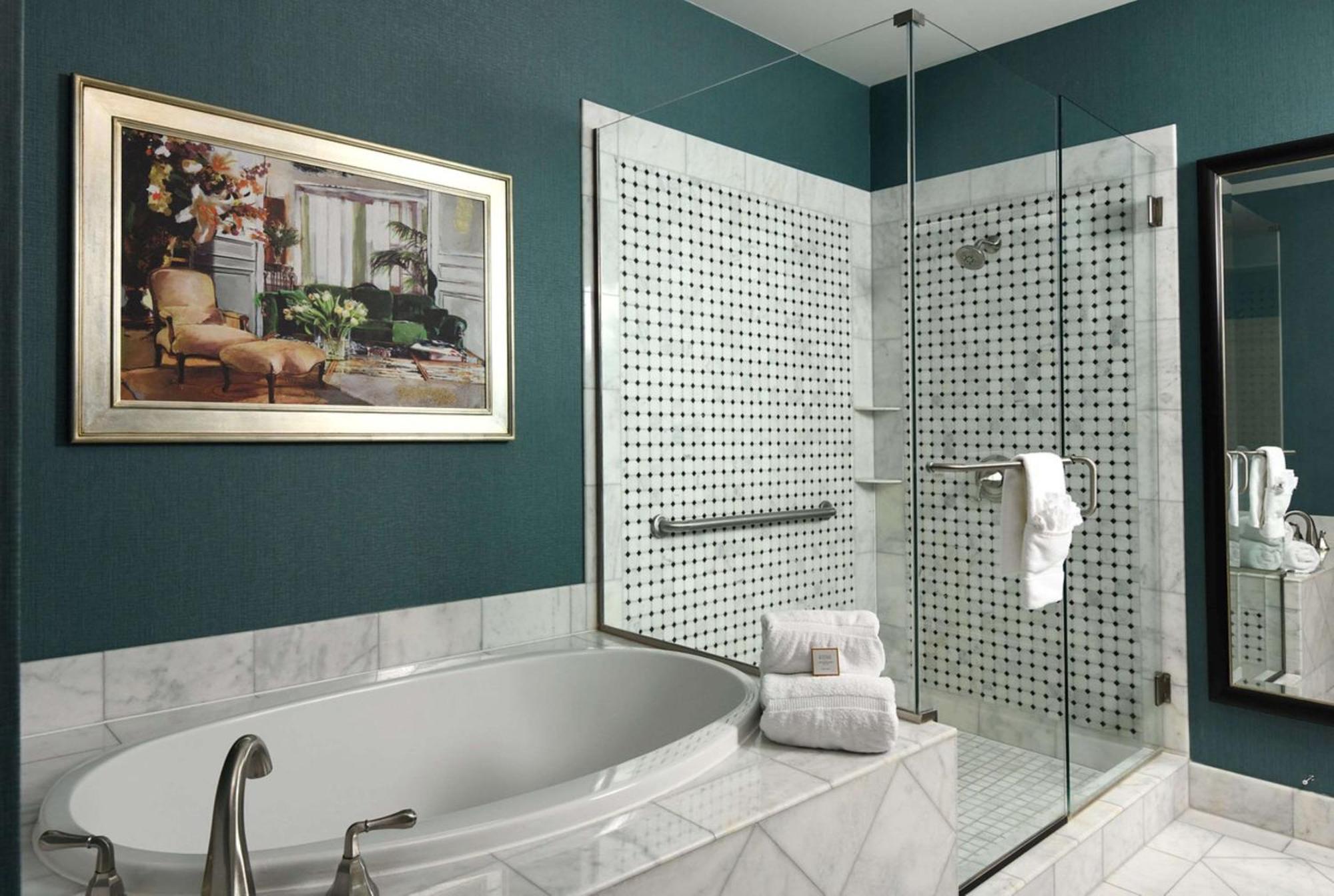 Woolley's Classic Denver Airport 4* Aurora