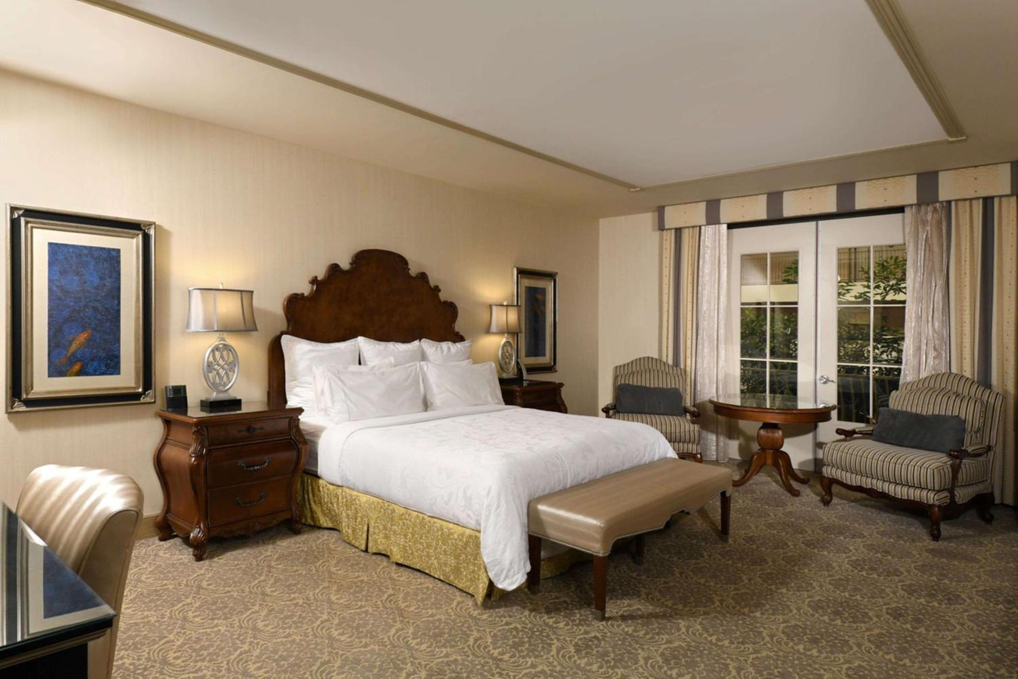 Woolley's Classic Denver Airport 4*