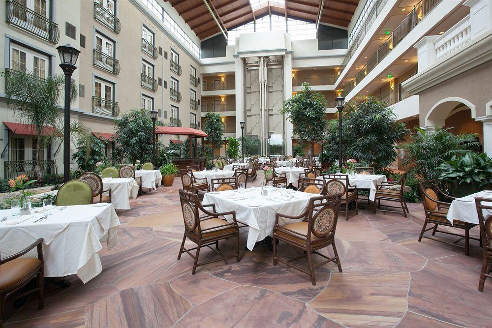 Woolley's Classic Denver Airport 4* Aurora